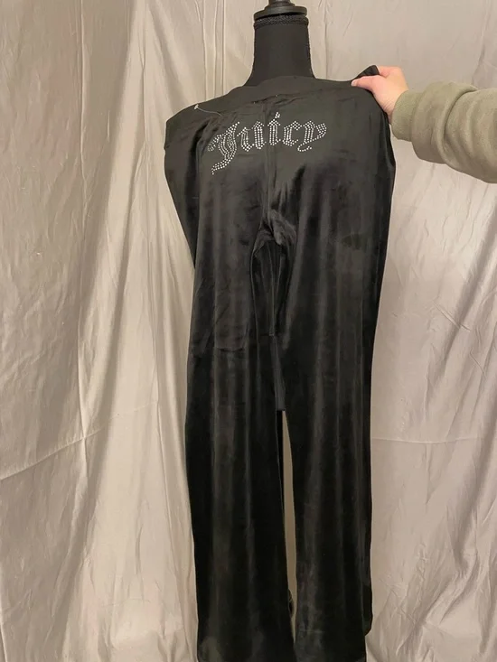 NWOT Juicy Couture Black Velour Top with Pink Label Flare - Picture 1 of 5